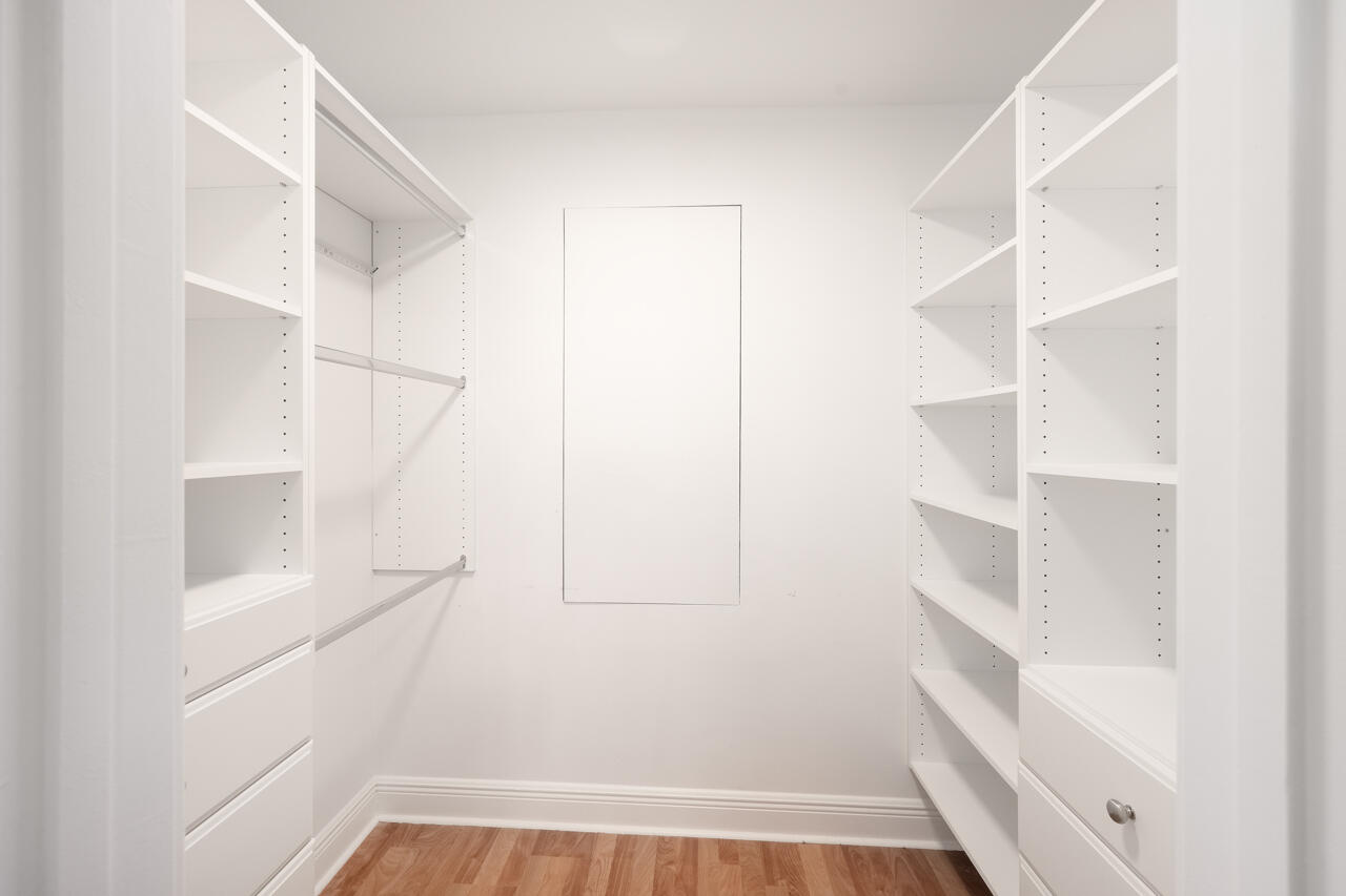 2075 NW 52nd Street