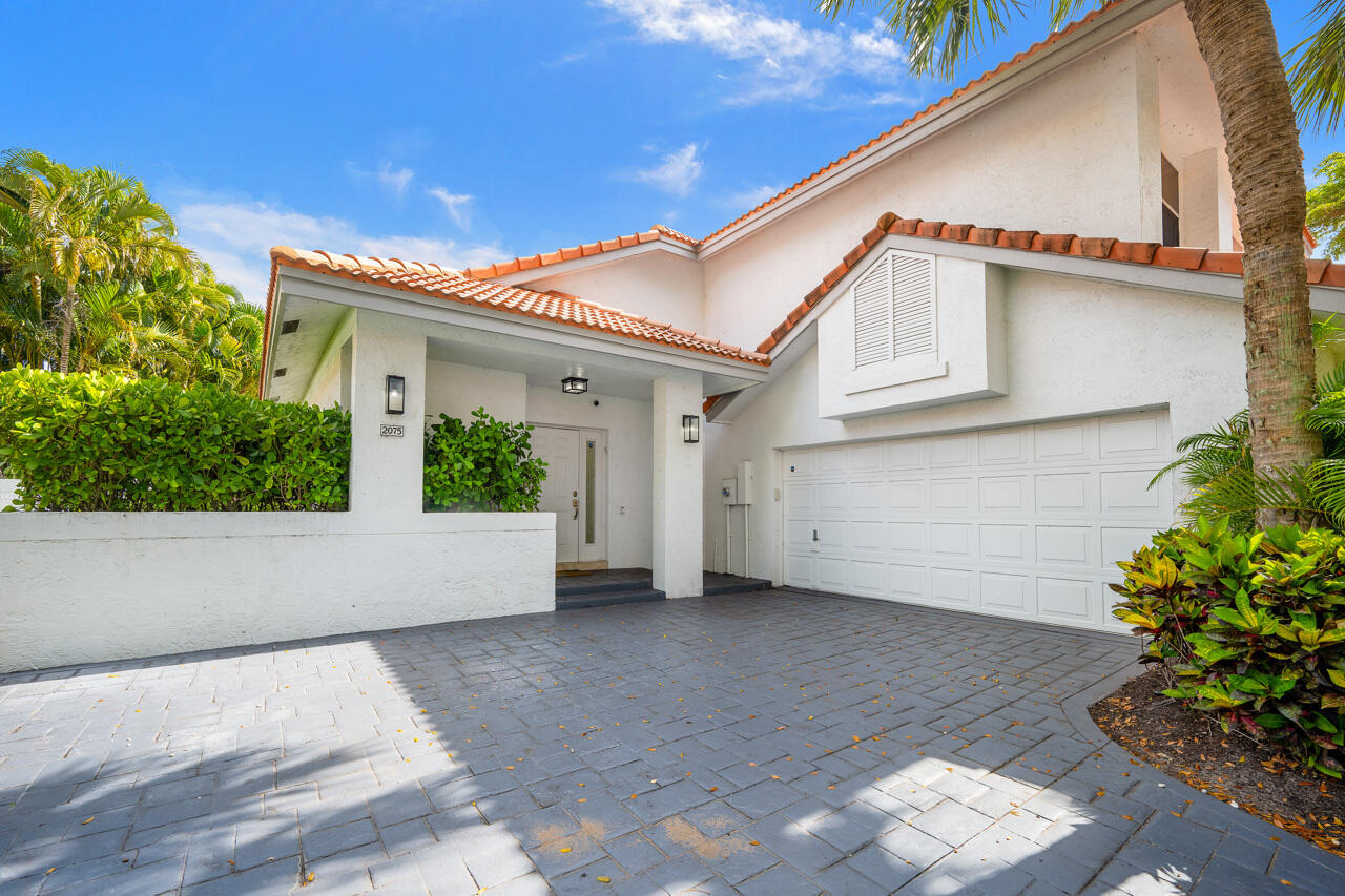2075 NW 52nd Street