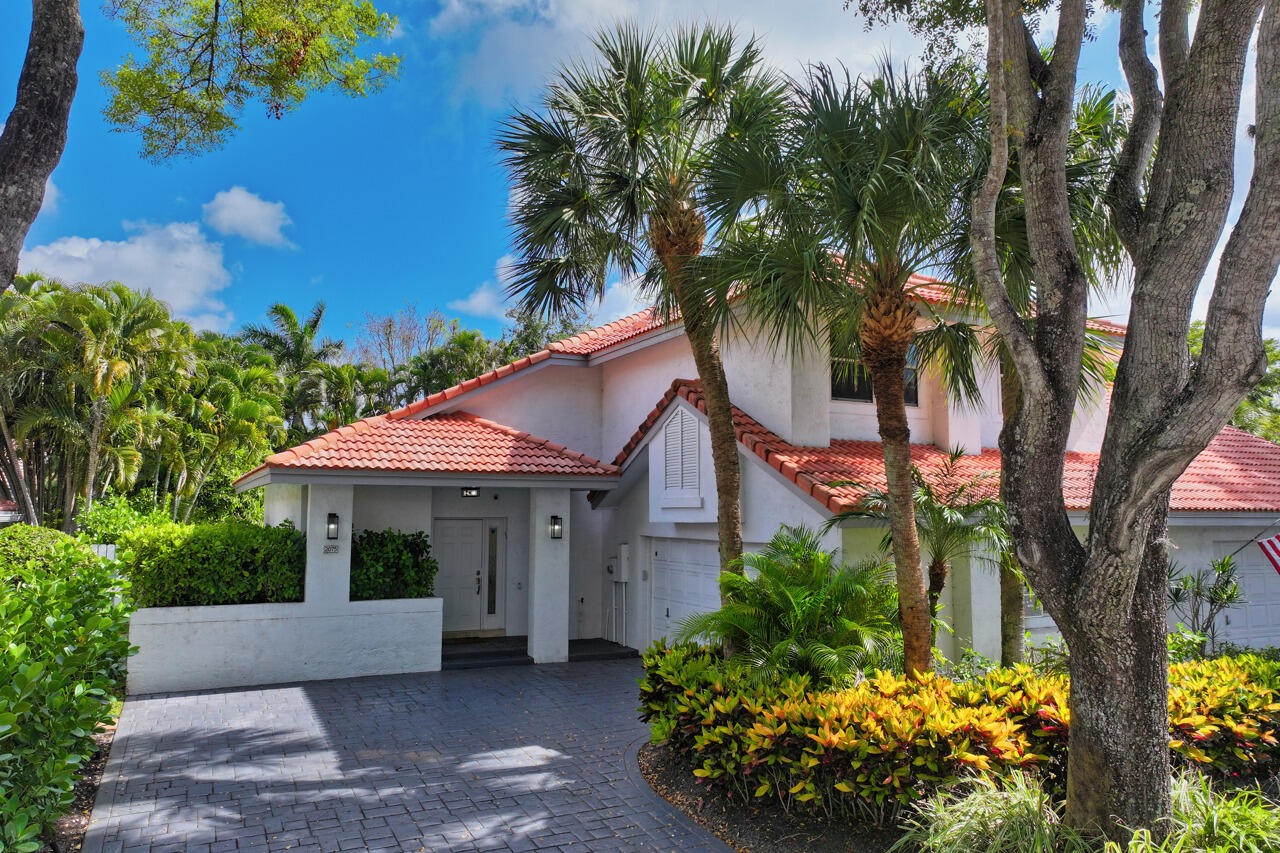 2075 NW 52nd Street