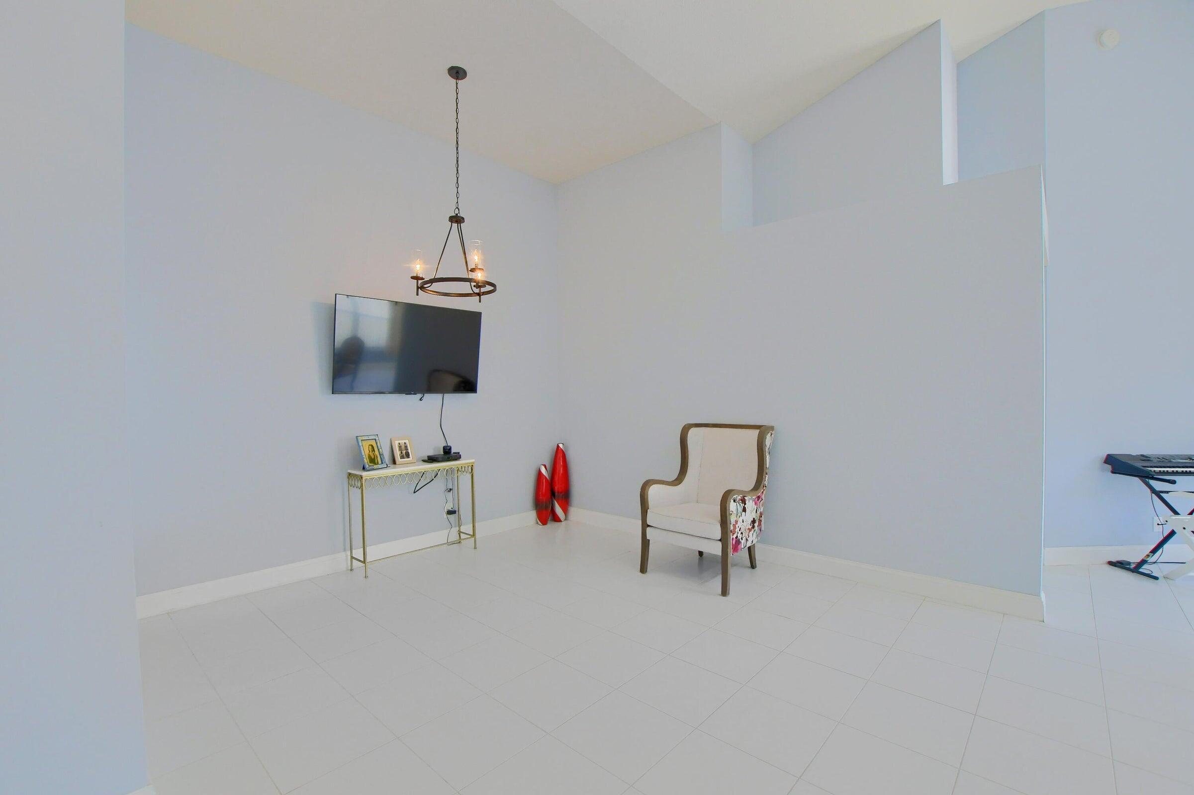 2475 NW 66th Drive