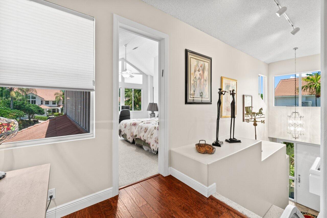 5846 NW 24th Avenue 202