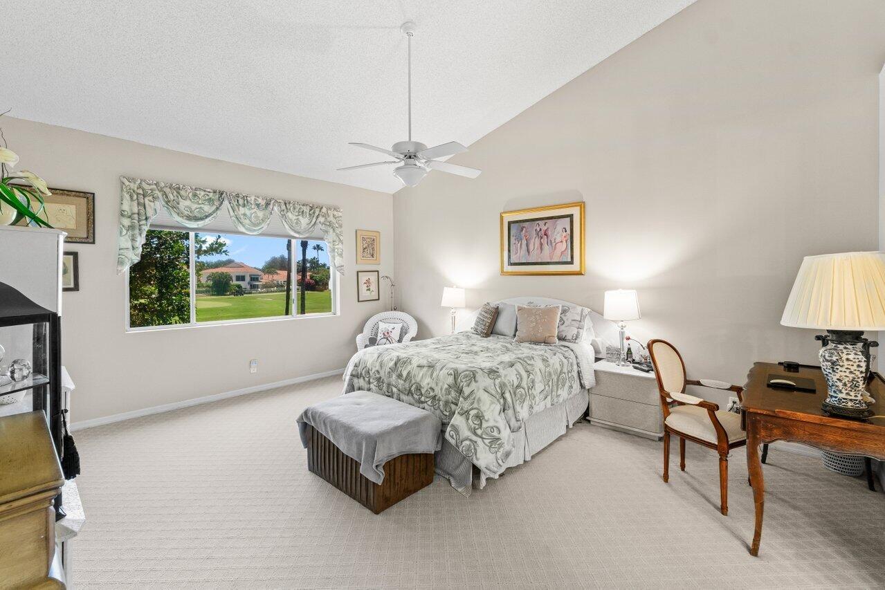 5846 NW 24th Avenue 202