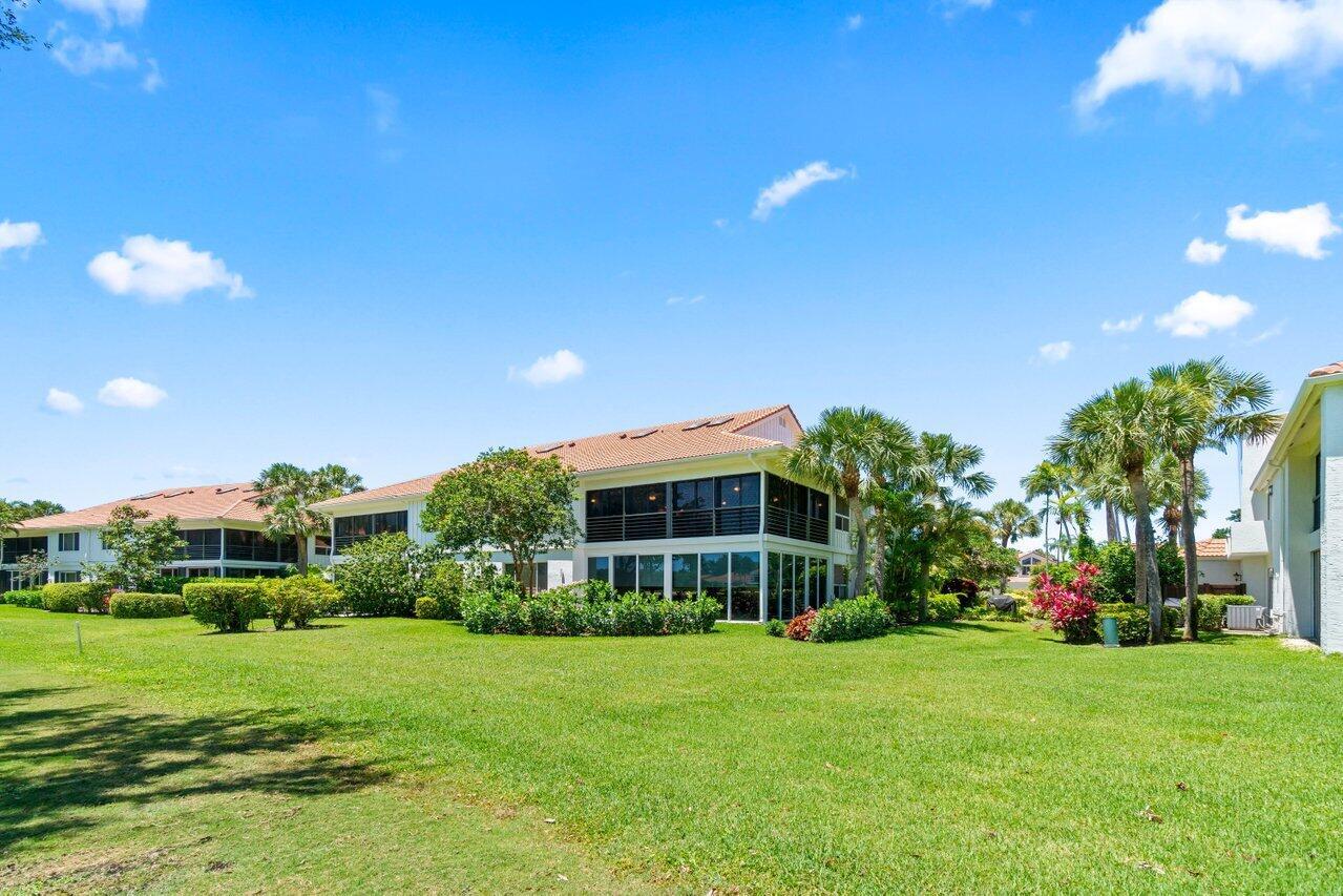 5846 NW 24th Avenue 202