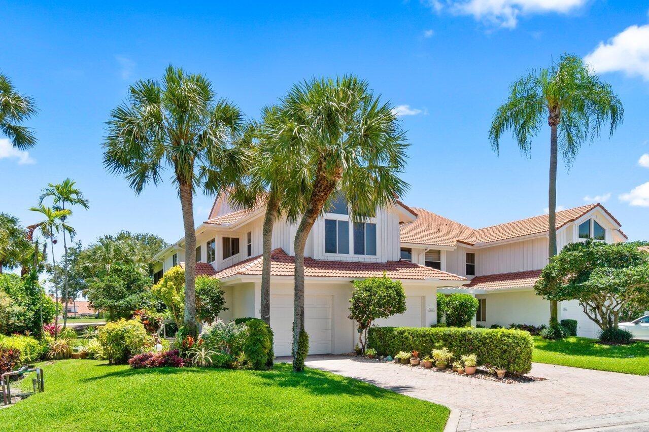 5846 NW 24th Avenue 202