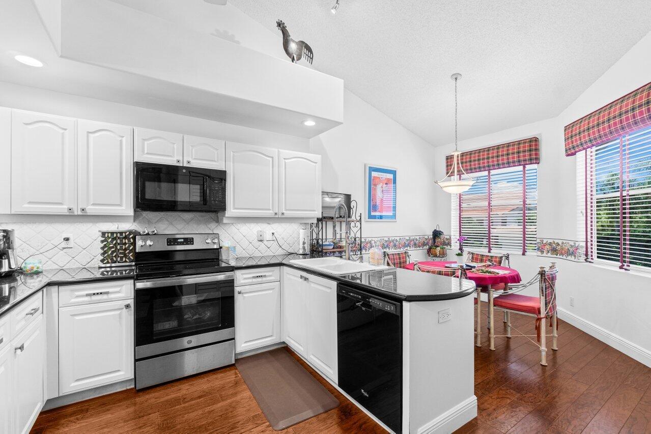 5846 NW 24th Avenue 202