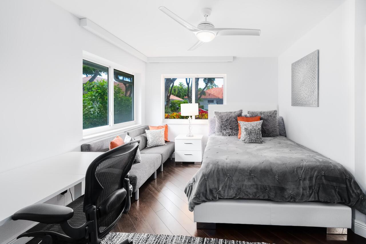 2081 NW 52nd Street