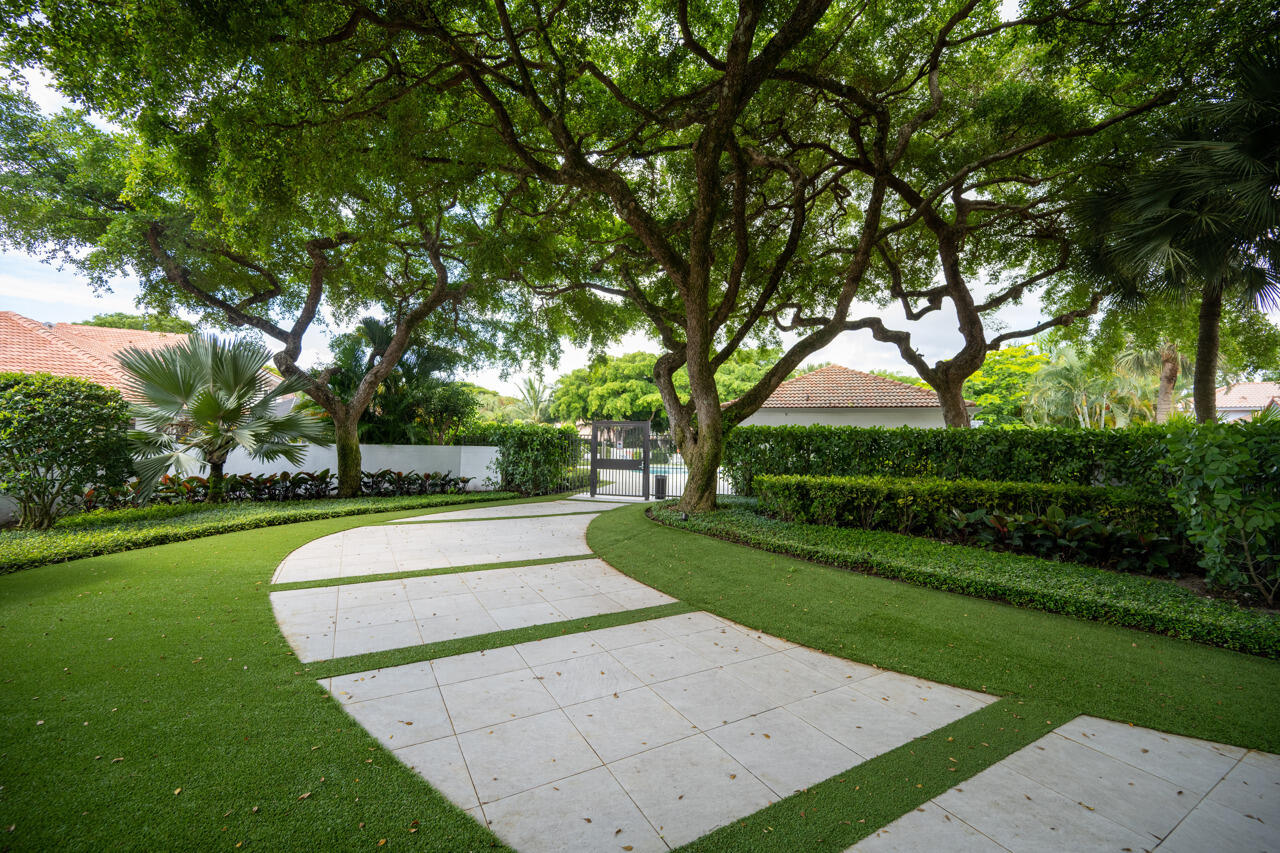 2081 NW 52nd Street