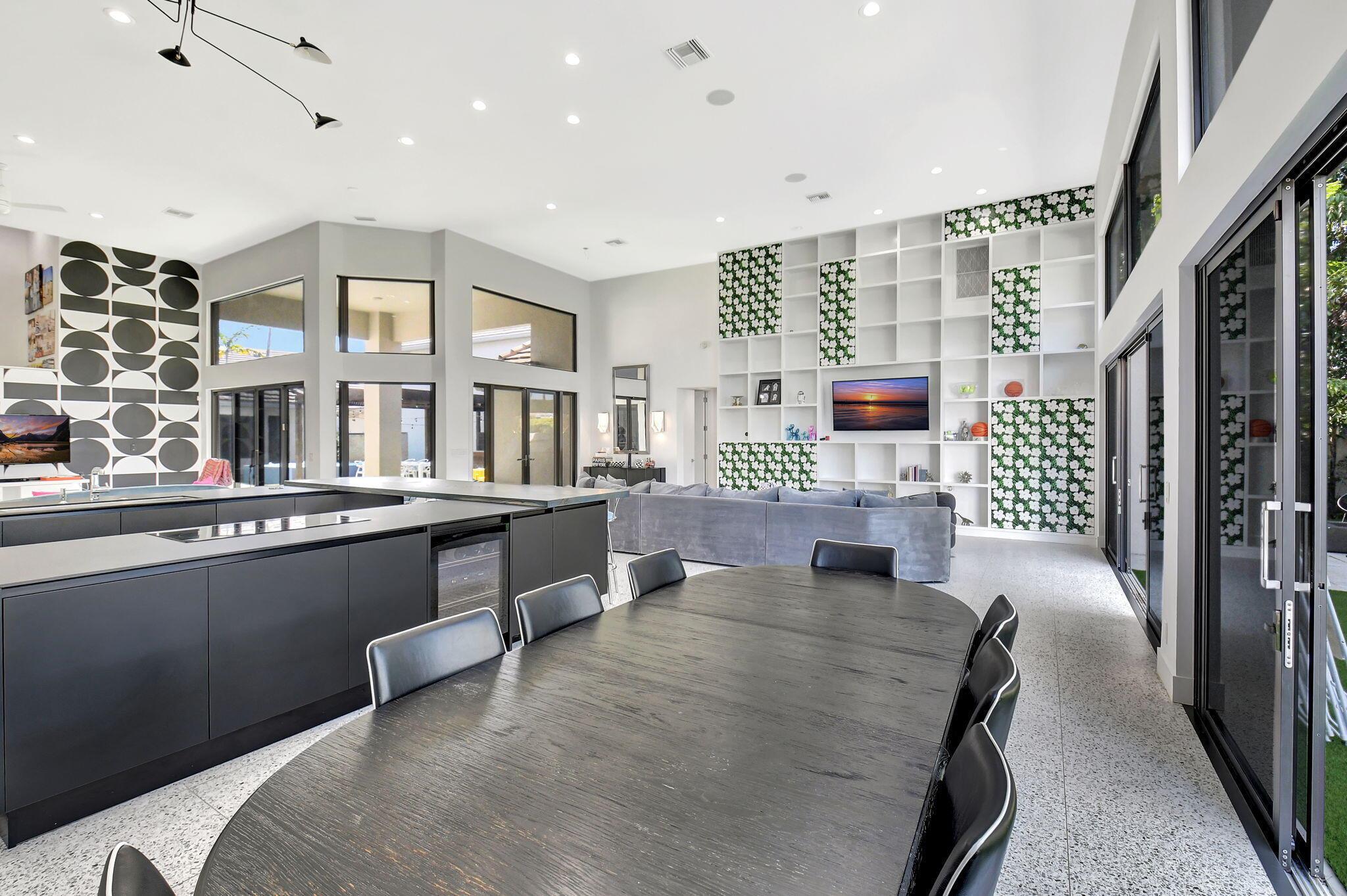 2467 NW 62nd Street
