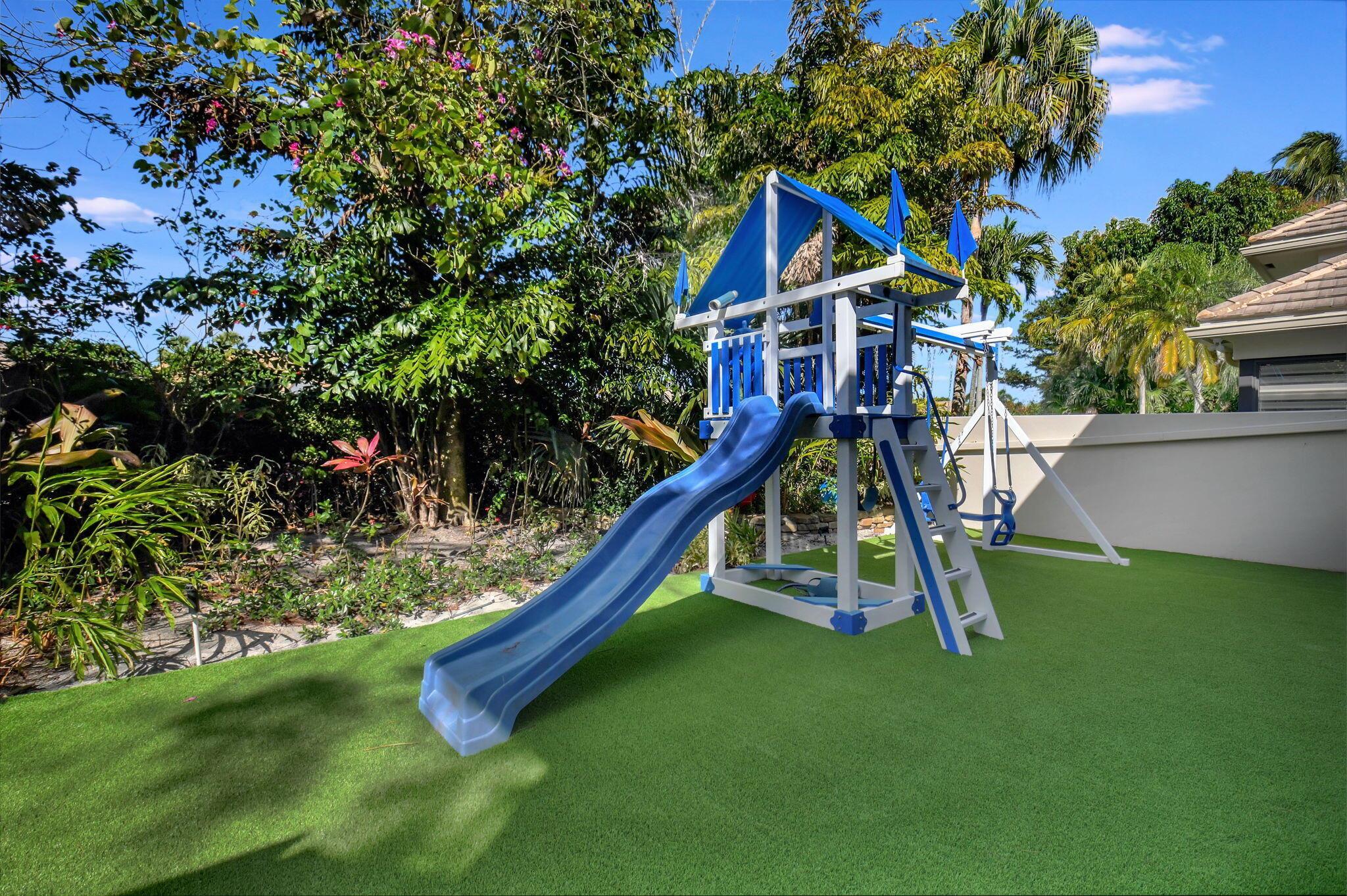 2467 NW 62nd Street