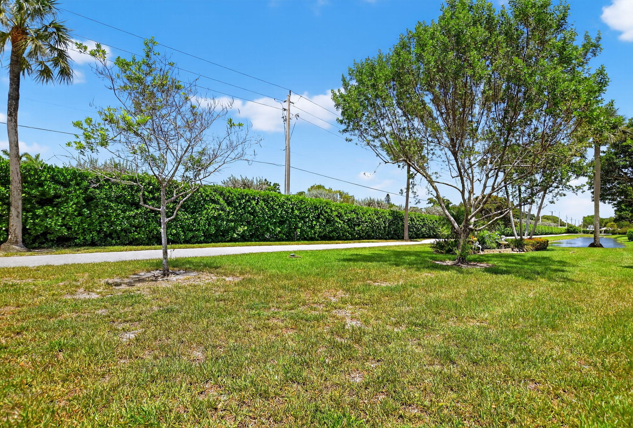 6581 Casabella Lane