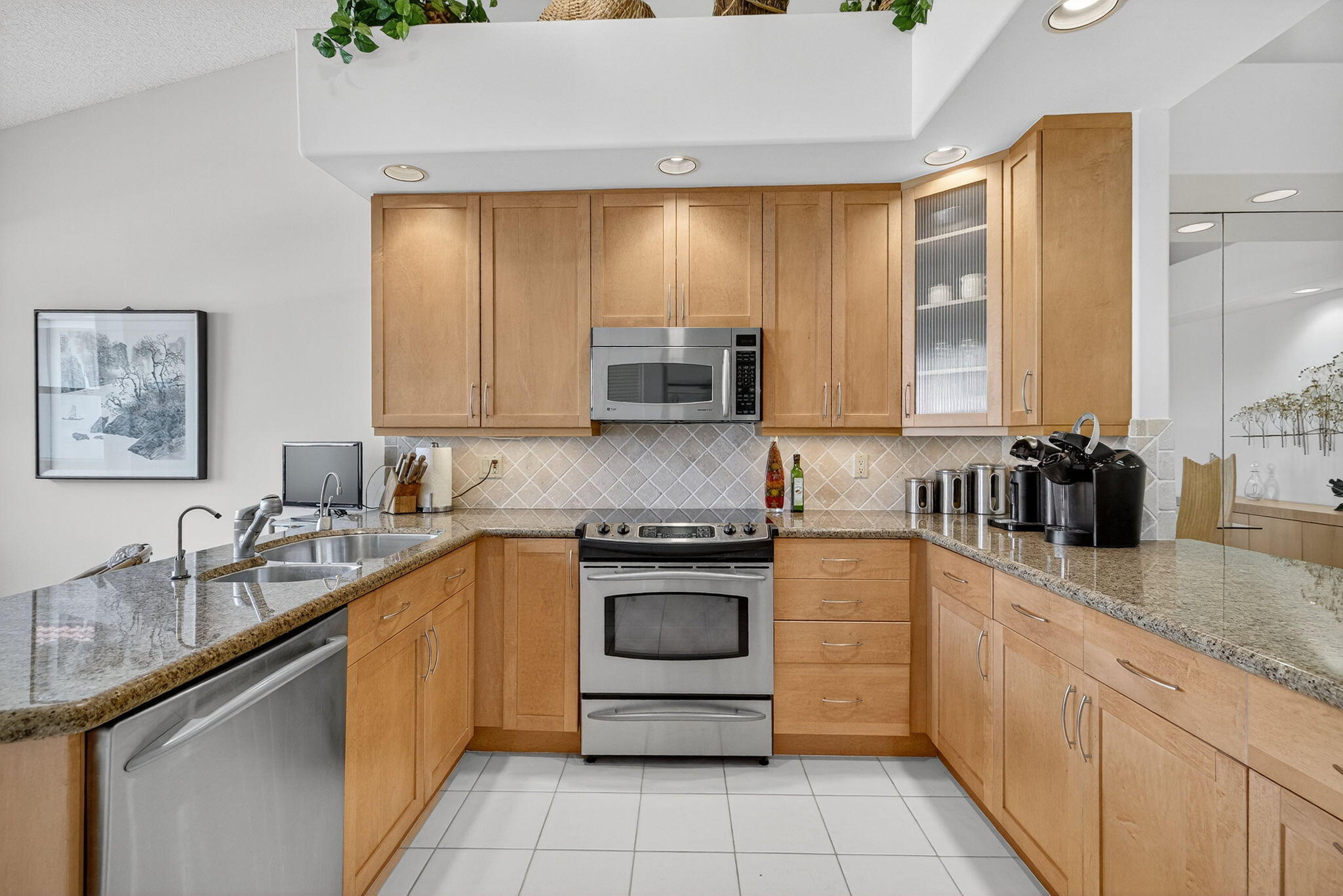 5800 NW 24th Avenue 303