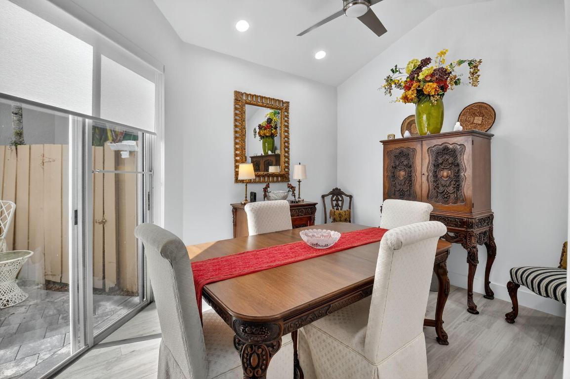 6668 NW 25th Terrace