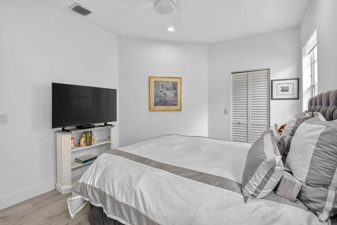 6668 NW 25th Terrace