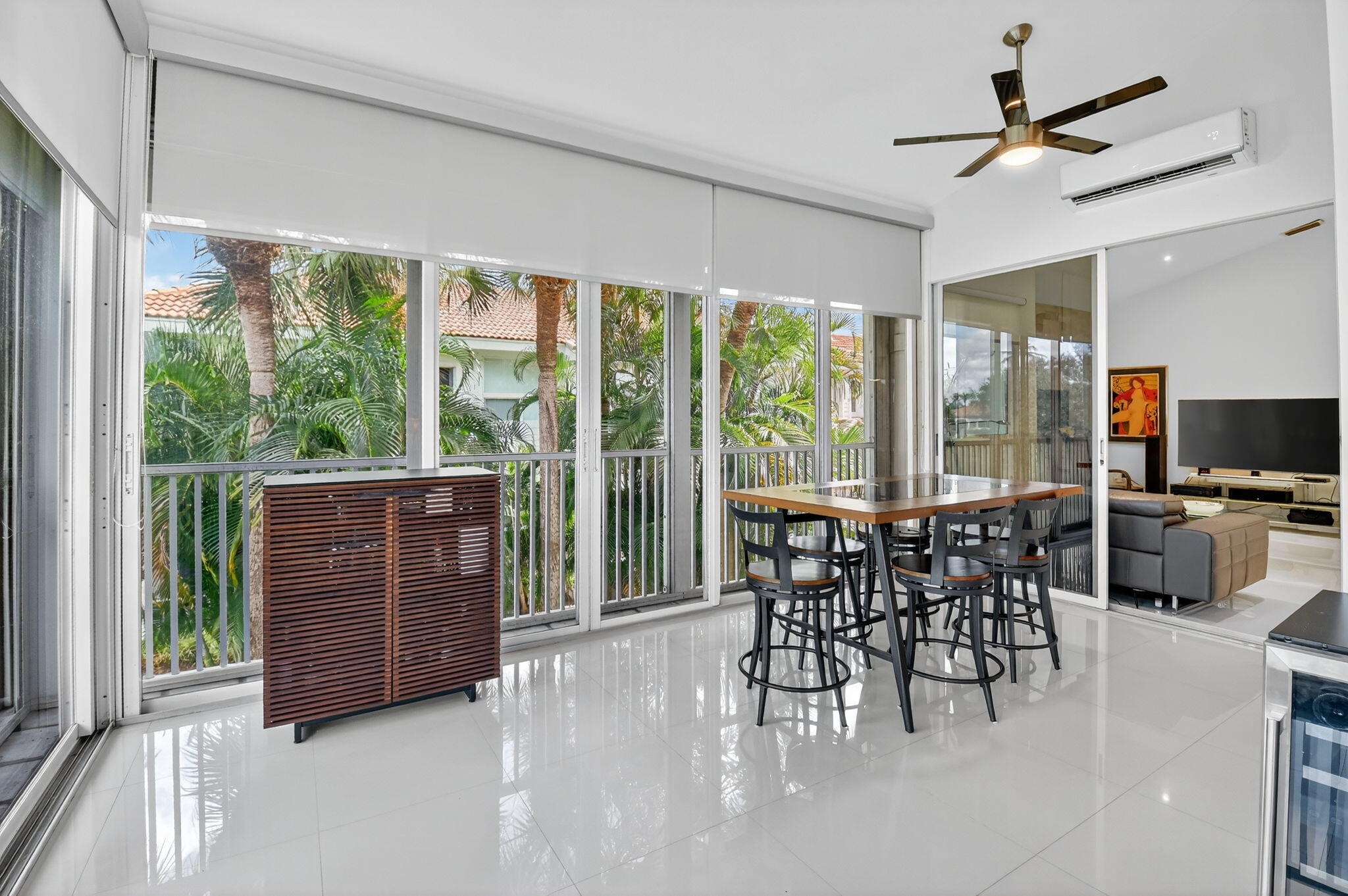 2421 NW 59th Street 303