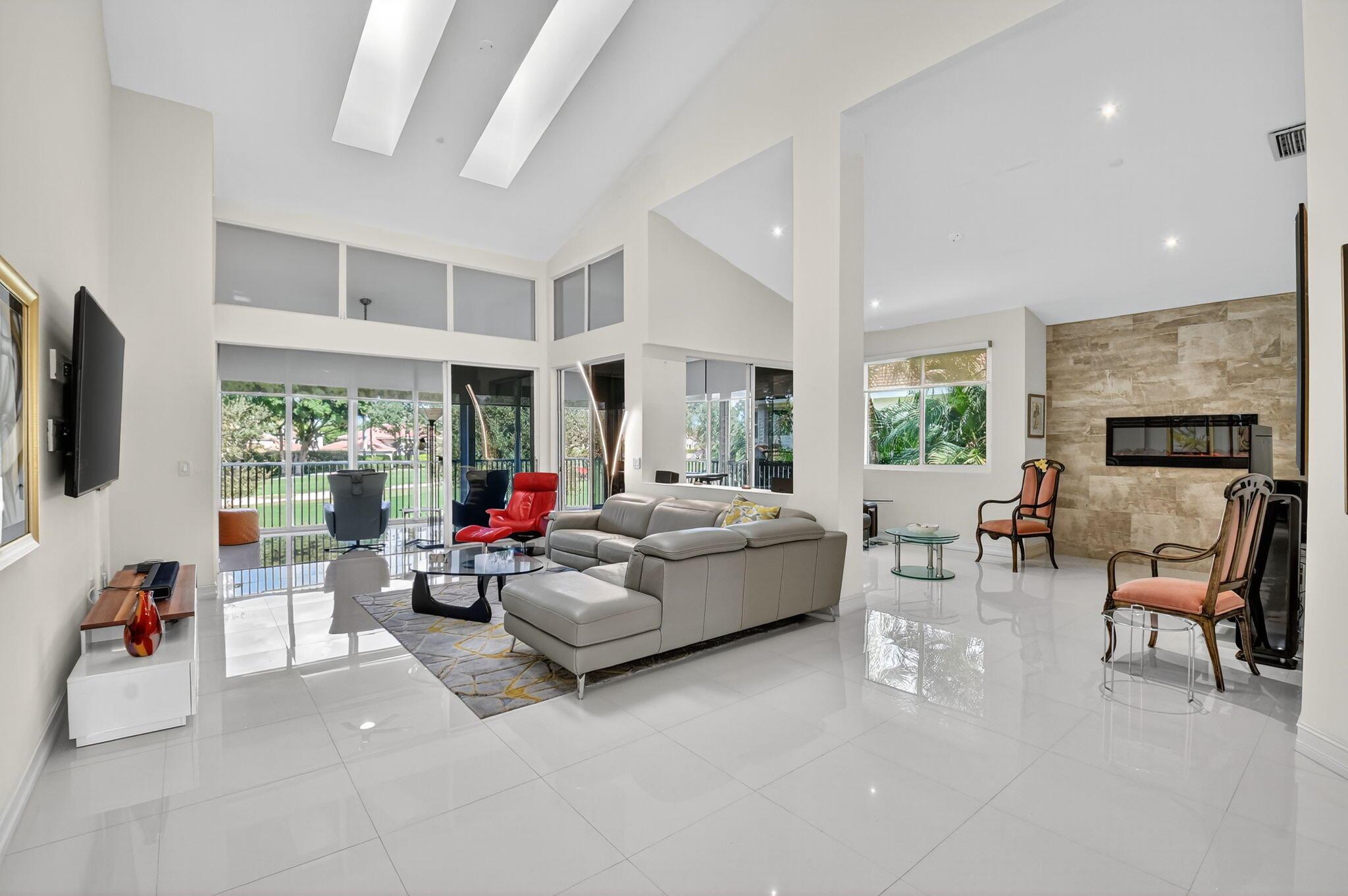 2421 NW 59th Street 303