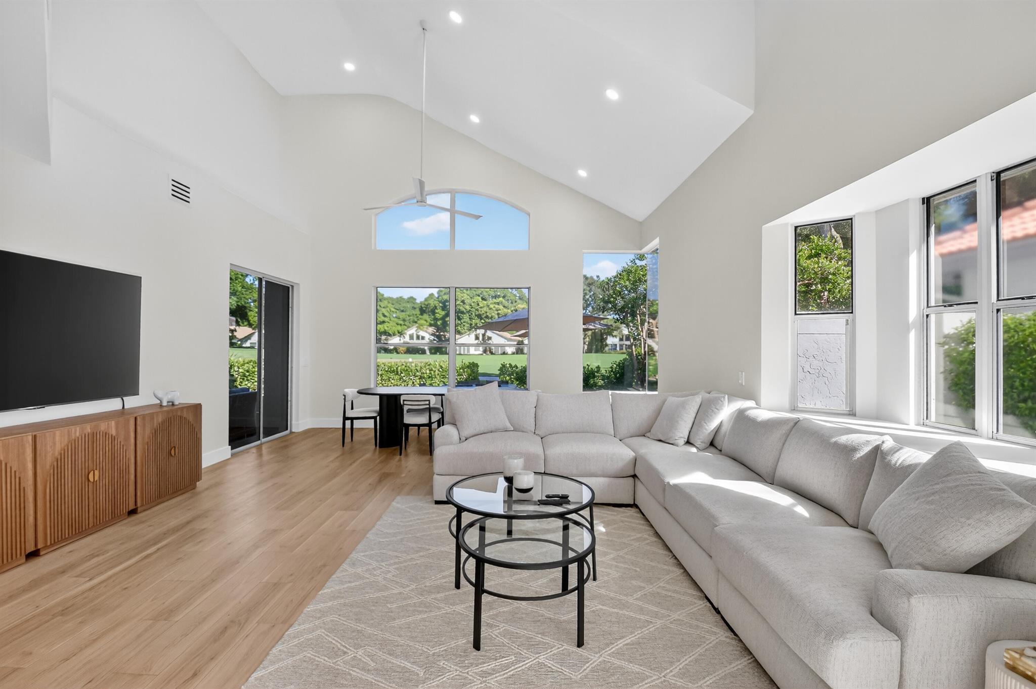 2237 NW 53rd Street
