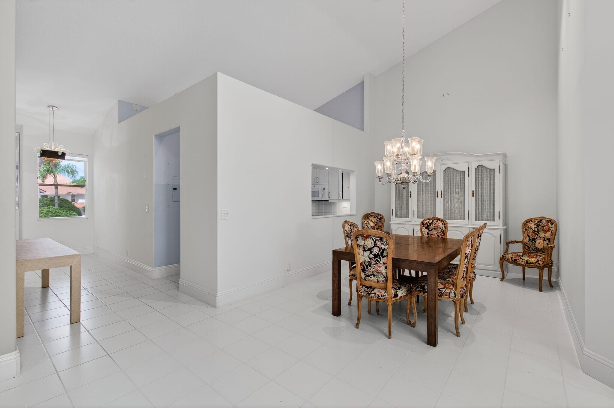 5846 NW 24th Avenue 203