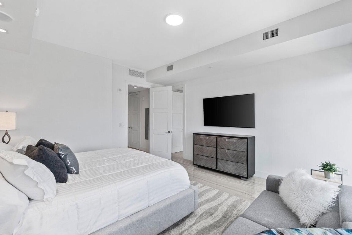 155 E Boca Raton Road 1205