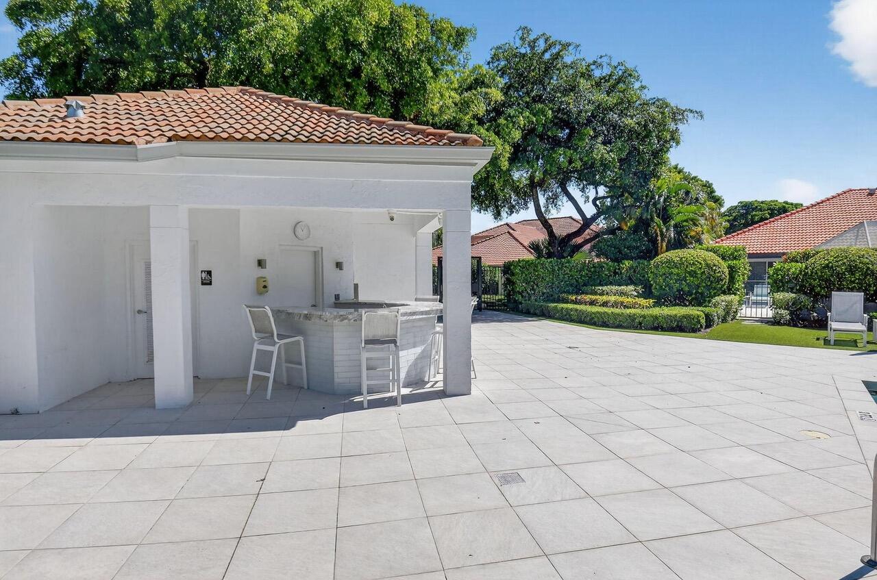 2201 NW 53rd Street