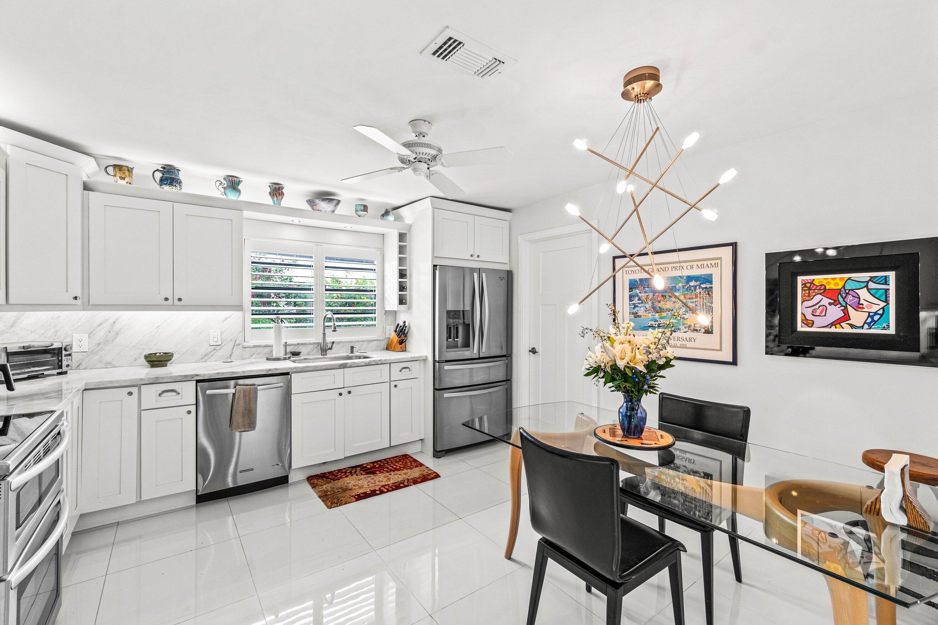 21693 Arriba Real 24-B