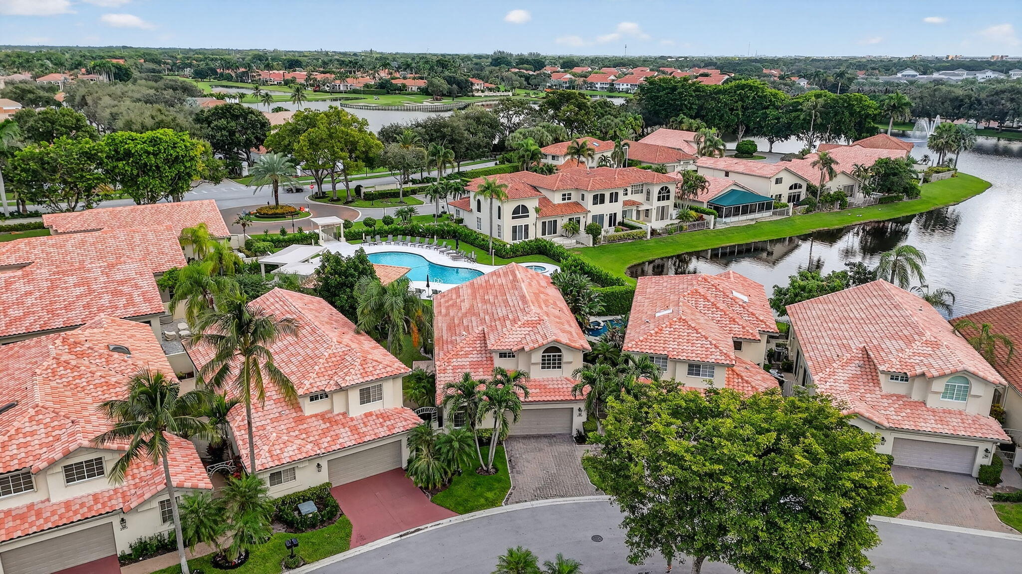 2565 NW 52nd Street