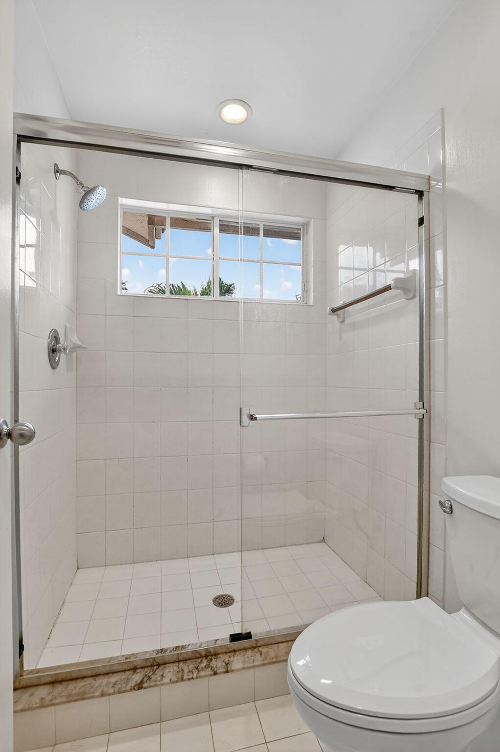 2565 NW 52nd Street