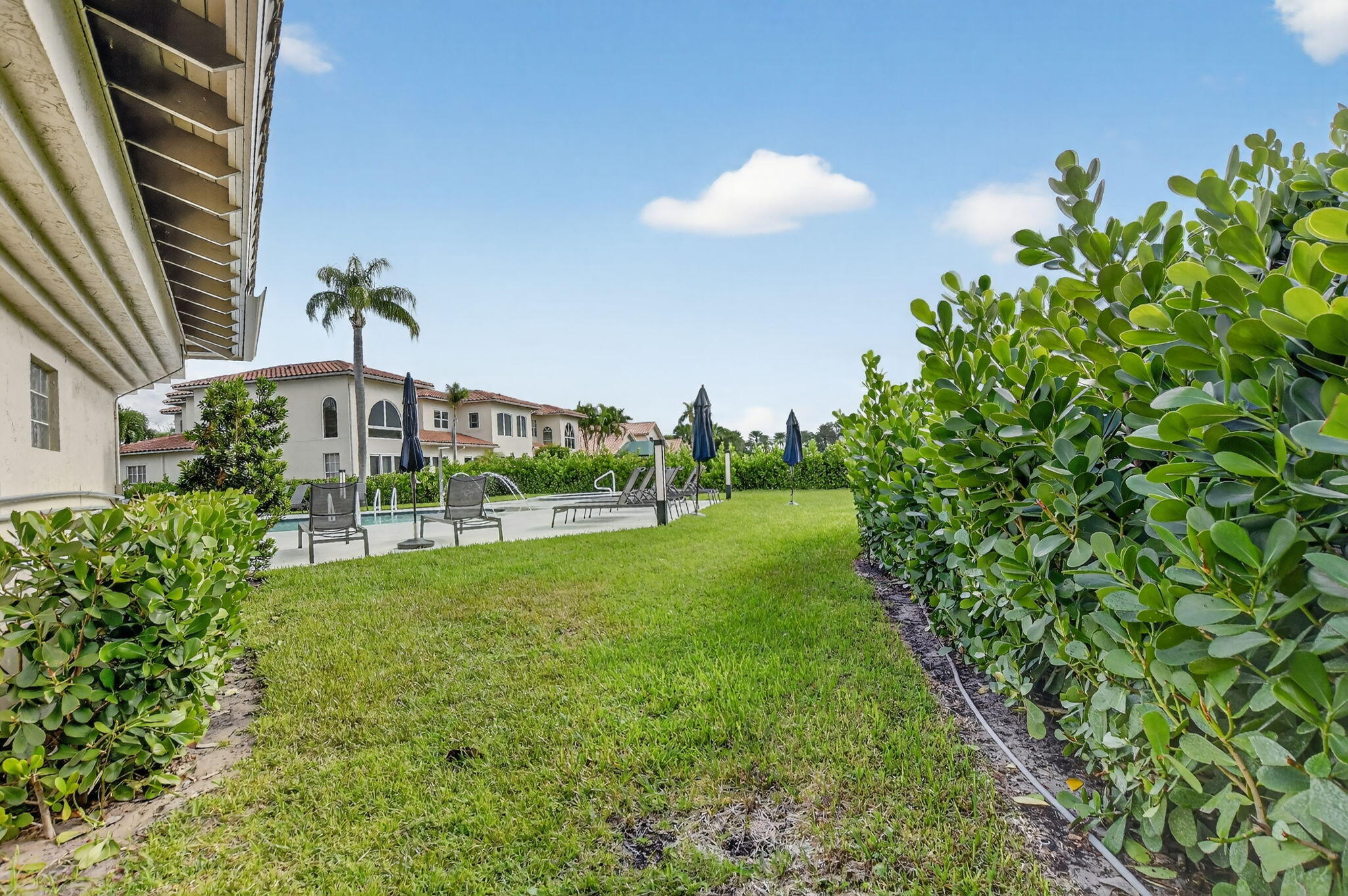 2565 NW 52nd Street