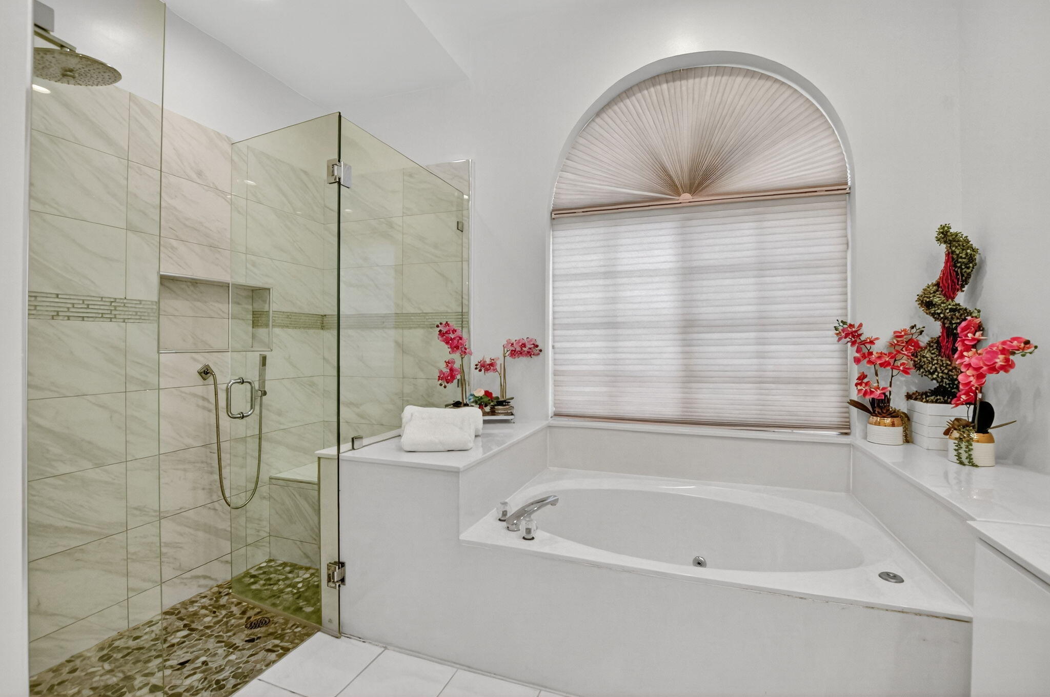 2565 NW 52nd Street
