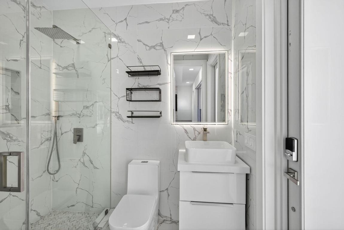 2673 NW 64th Boulevard