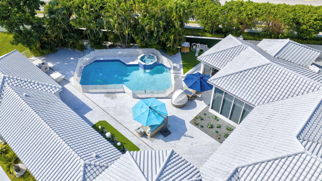 2673 NW 64th Boulevard