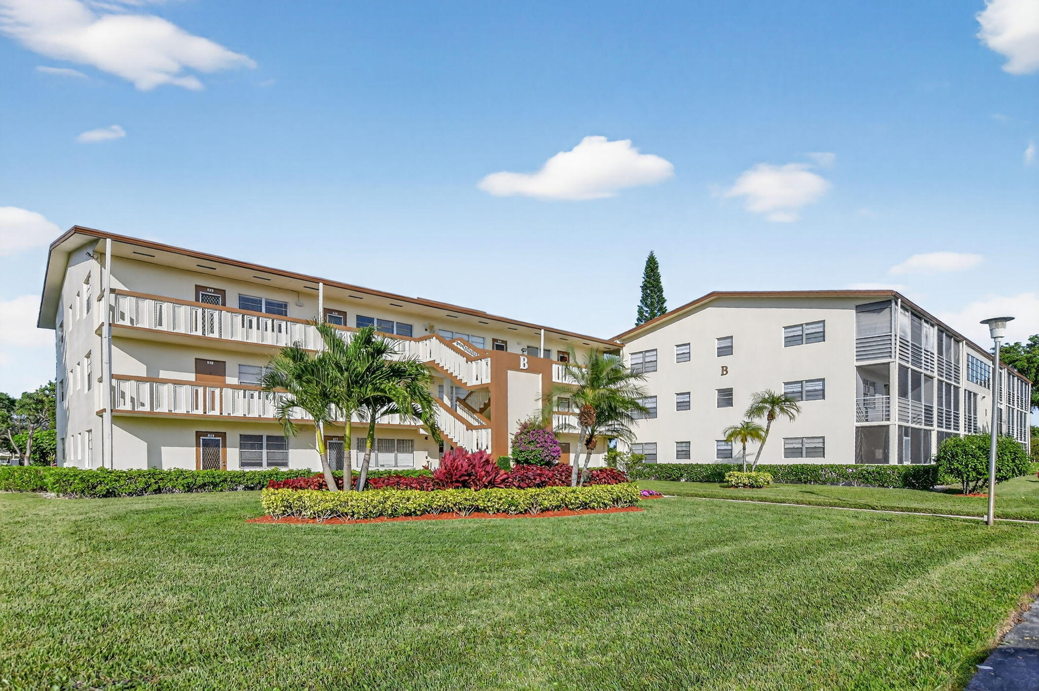 52 Mansfield B B