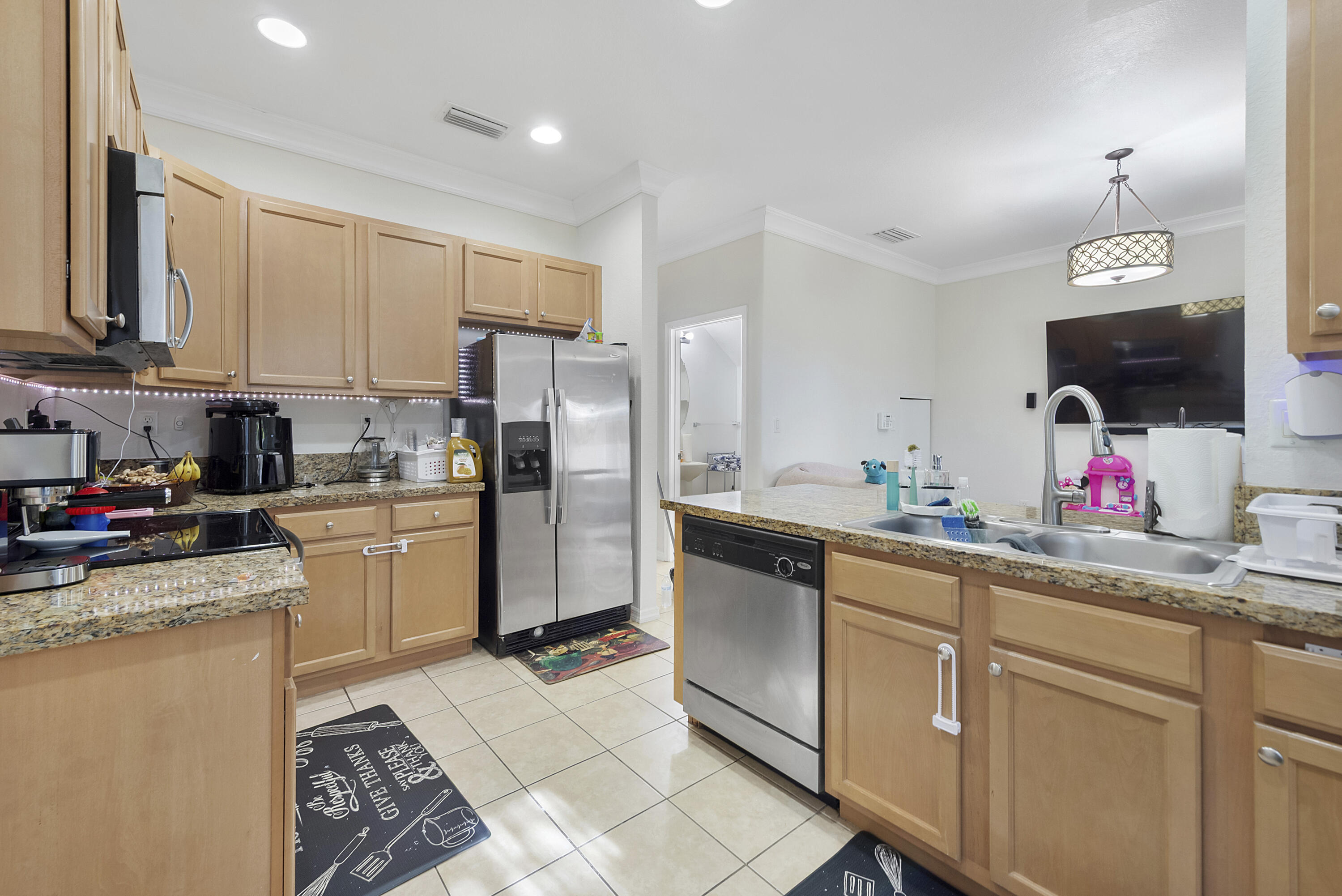 286 Lake Monterey Circle