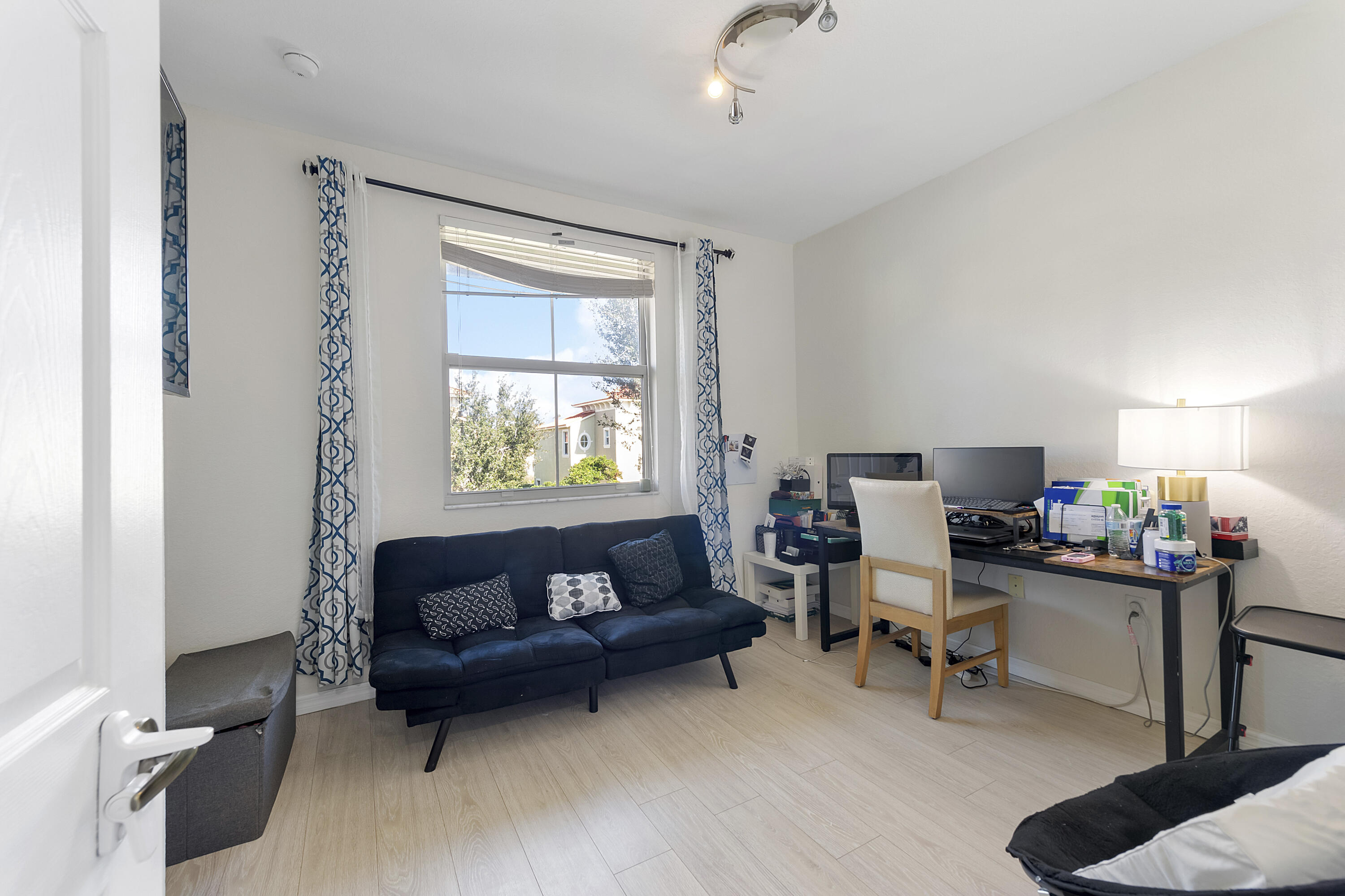 286 Lake Monterey Circle