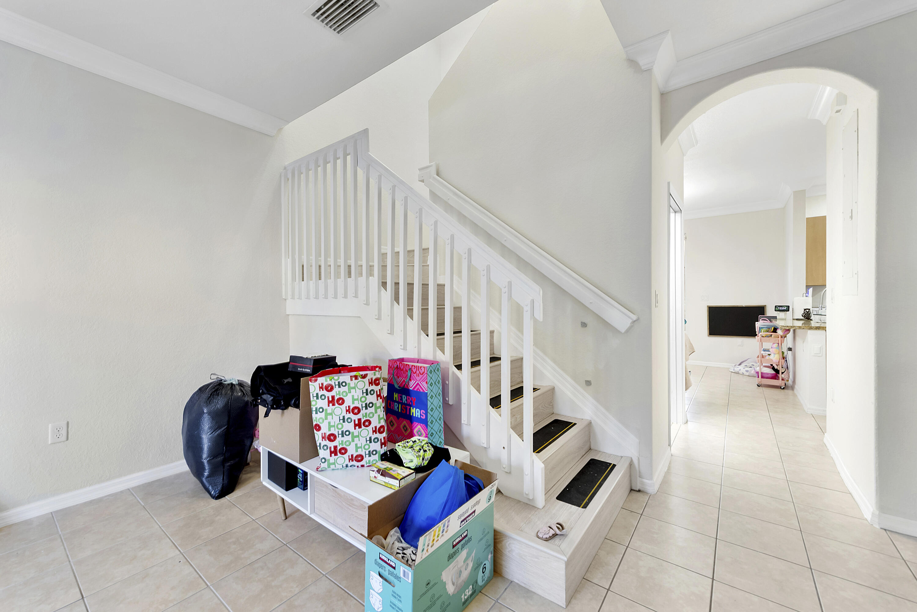 286 Lake Monterey Circle