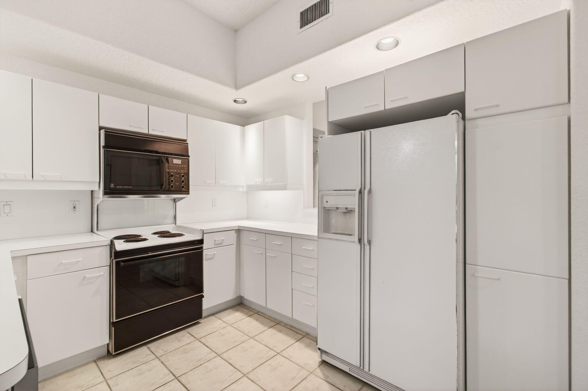 2512 Coco Plum Boulevard 1304