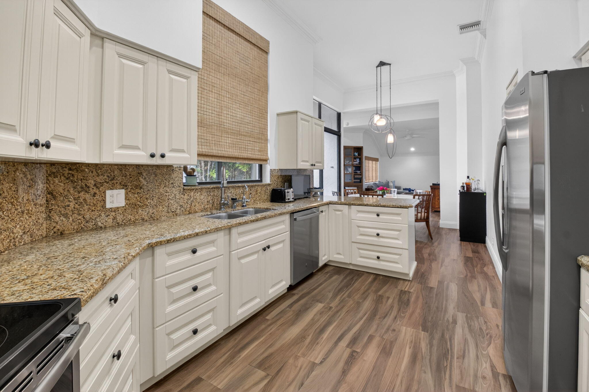 2437 NW 64th Street