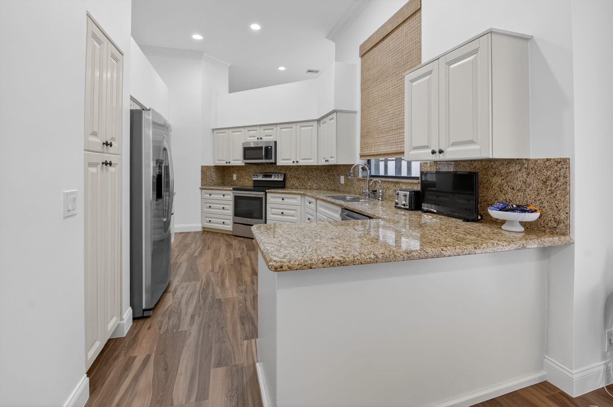 2437 NW 64th Street
