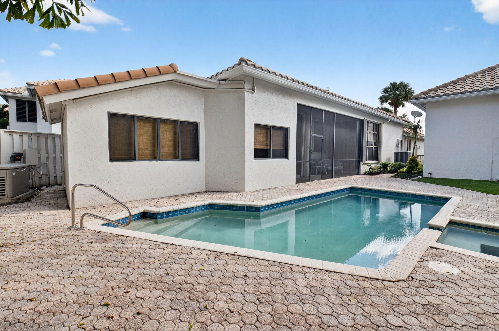 2437 NW 64th Street