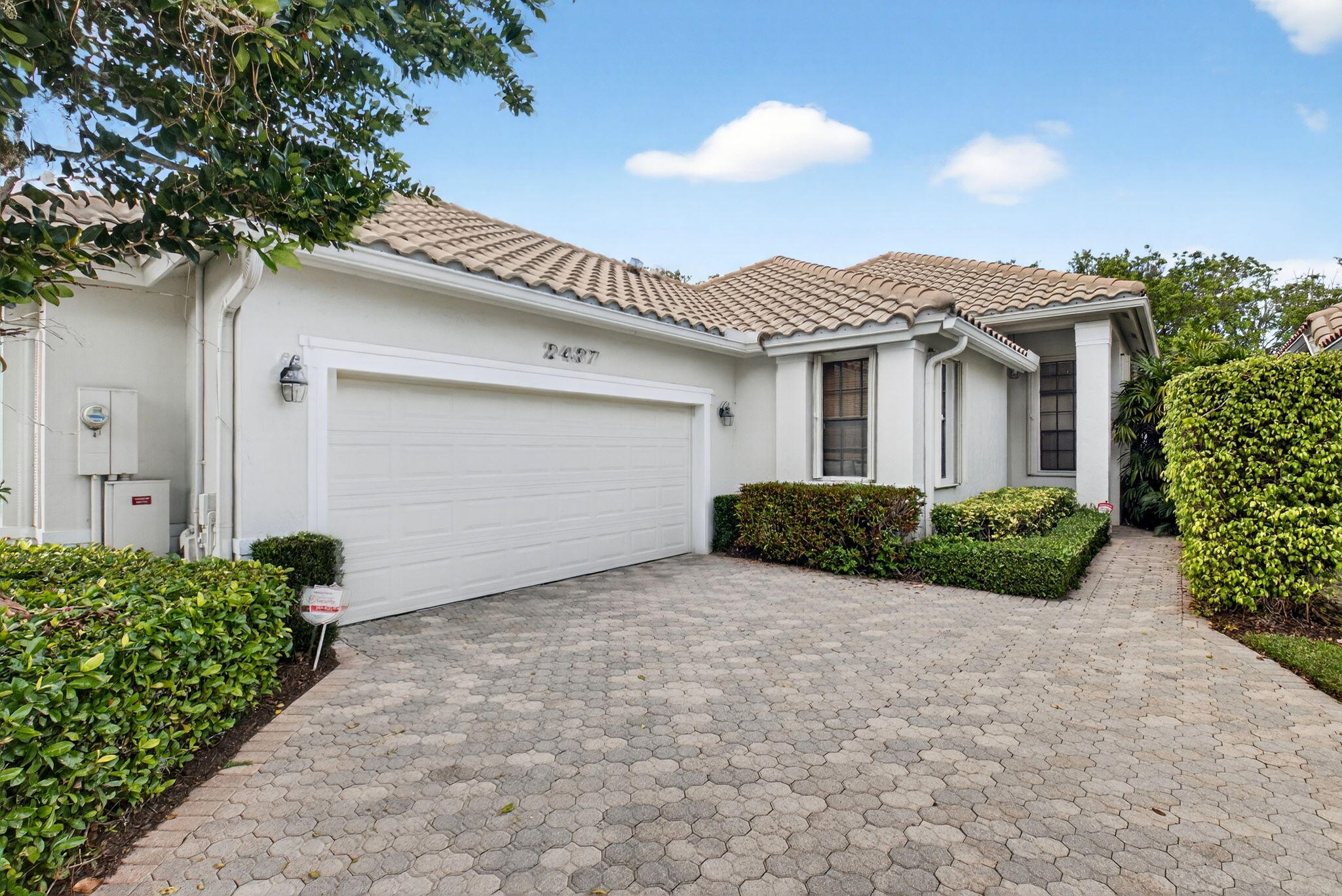 2437 NW 64th Street