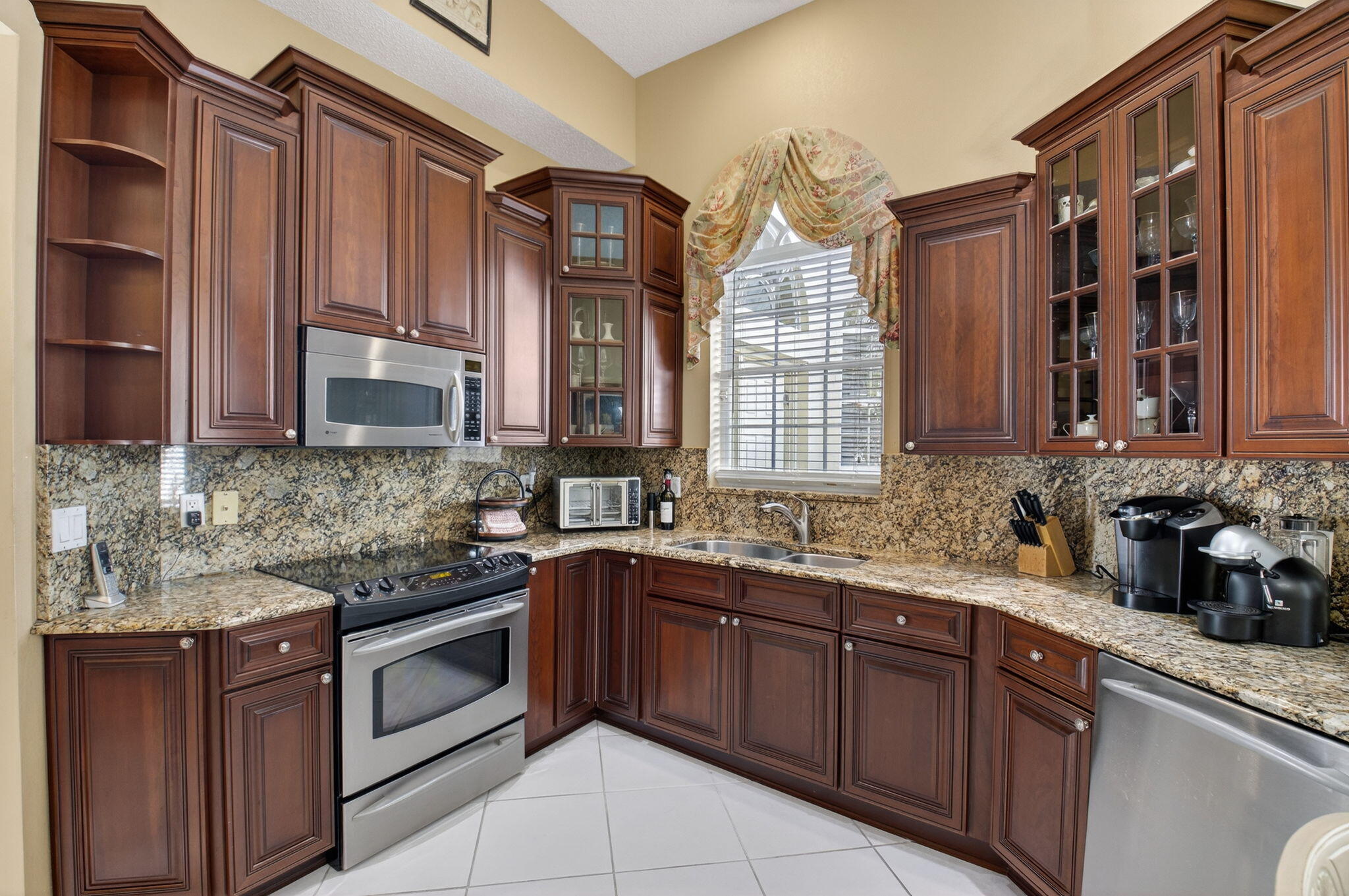 2476 NW 66th Drive