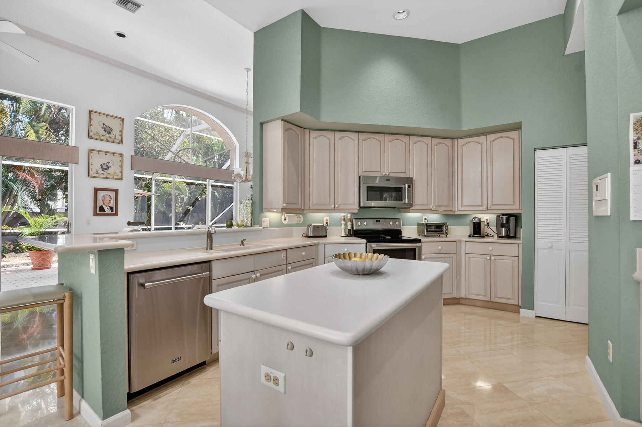 5184 NW 25th Way