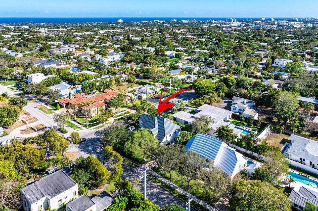 6 NW 11th Street