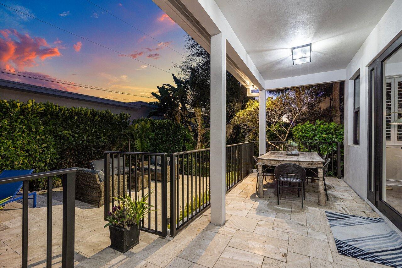 6 NW 11th Street