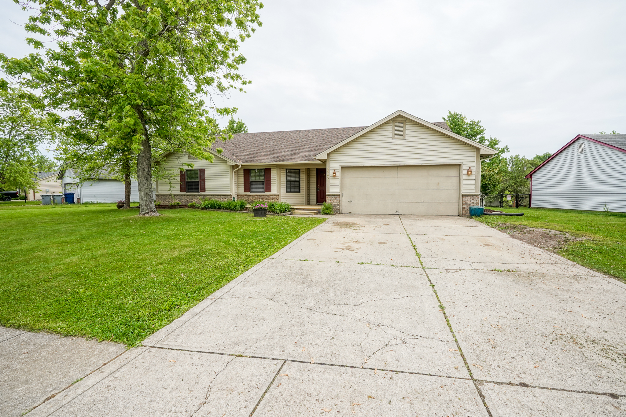 5543 Pine Knoll Boulevard