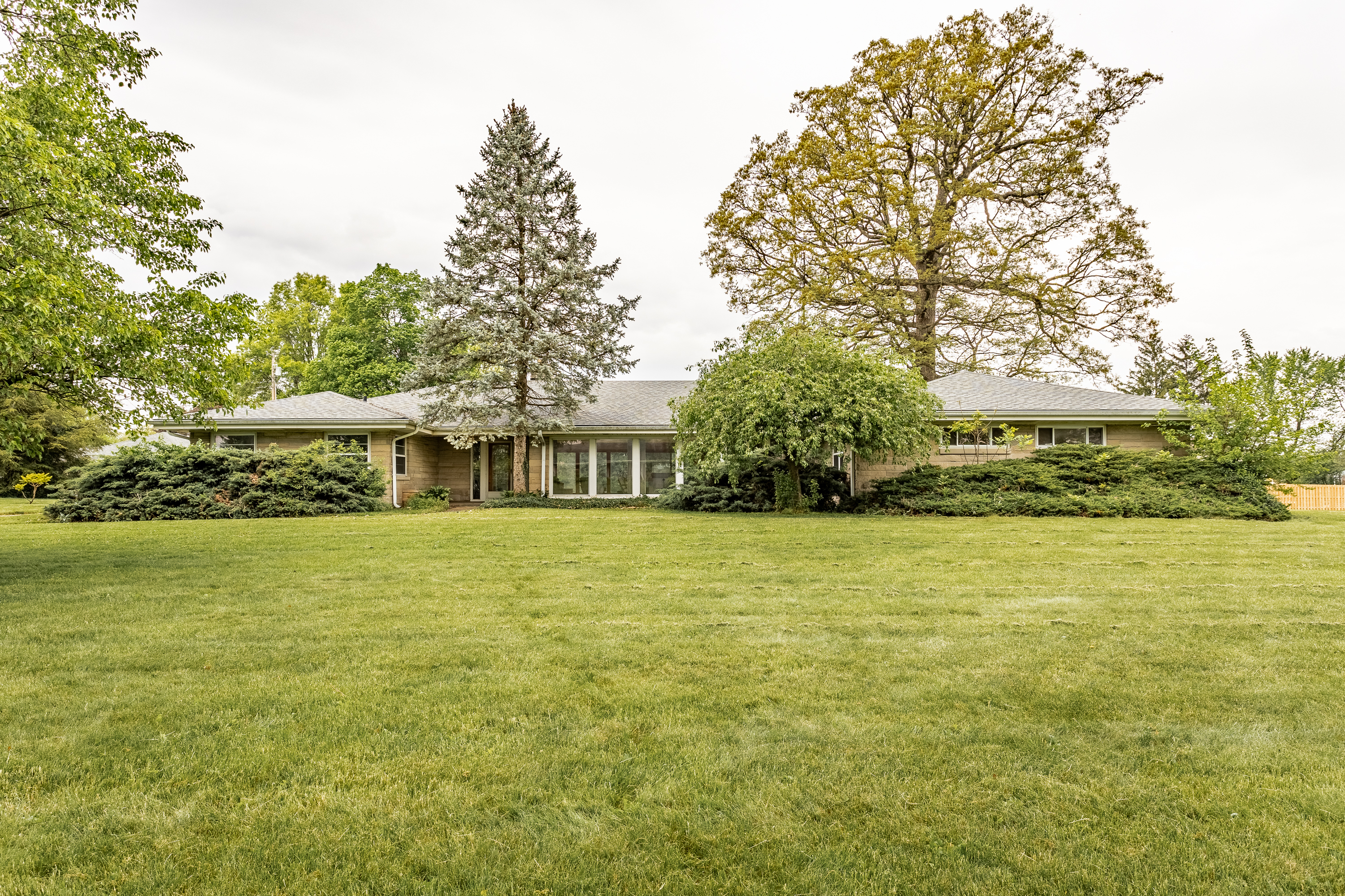 3140 W South Drive