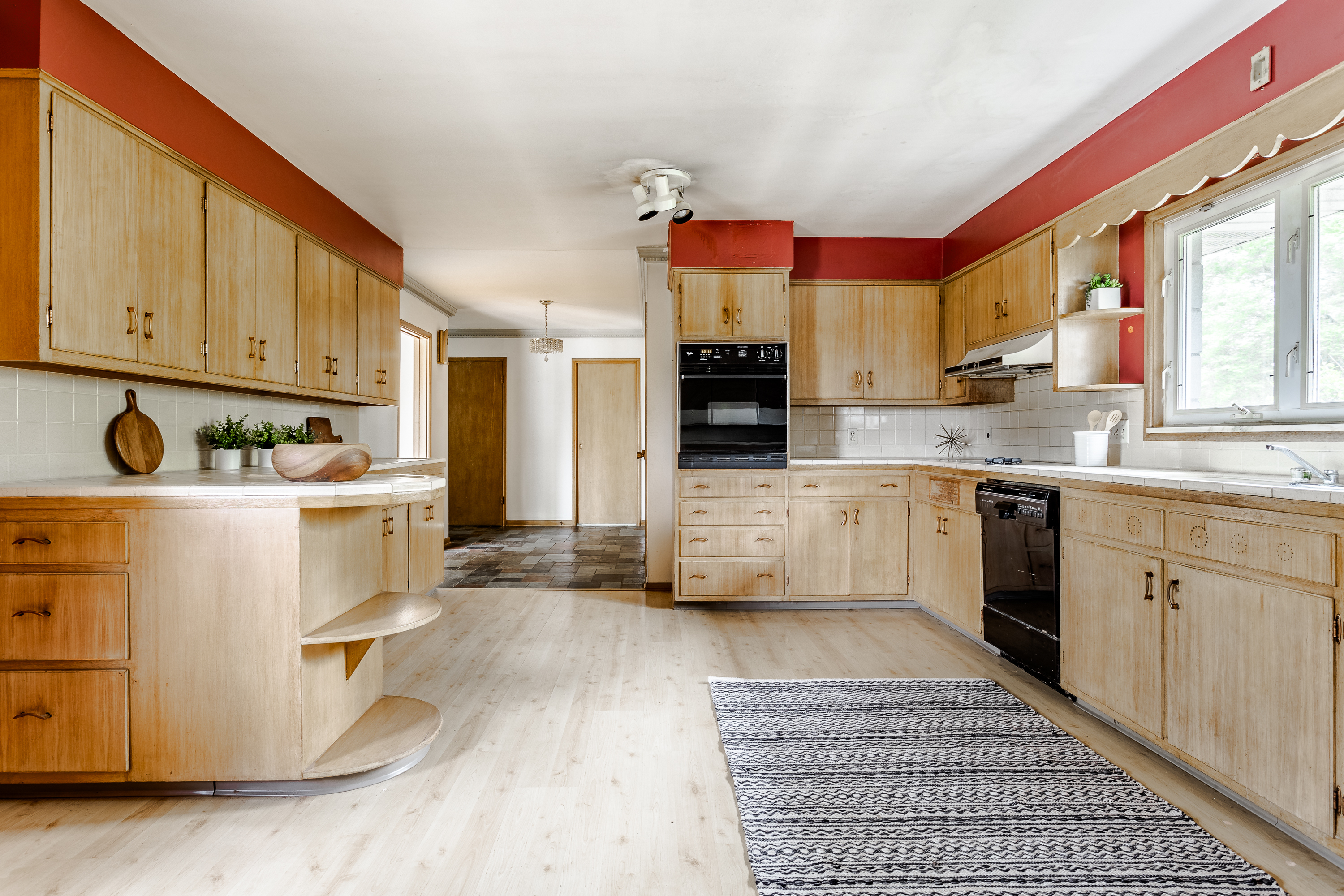 3140 W South Drive