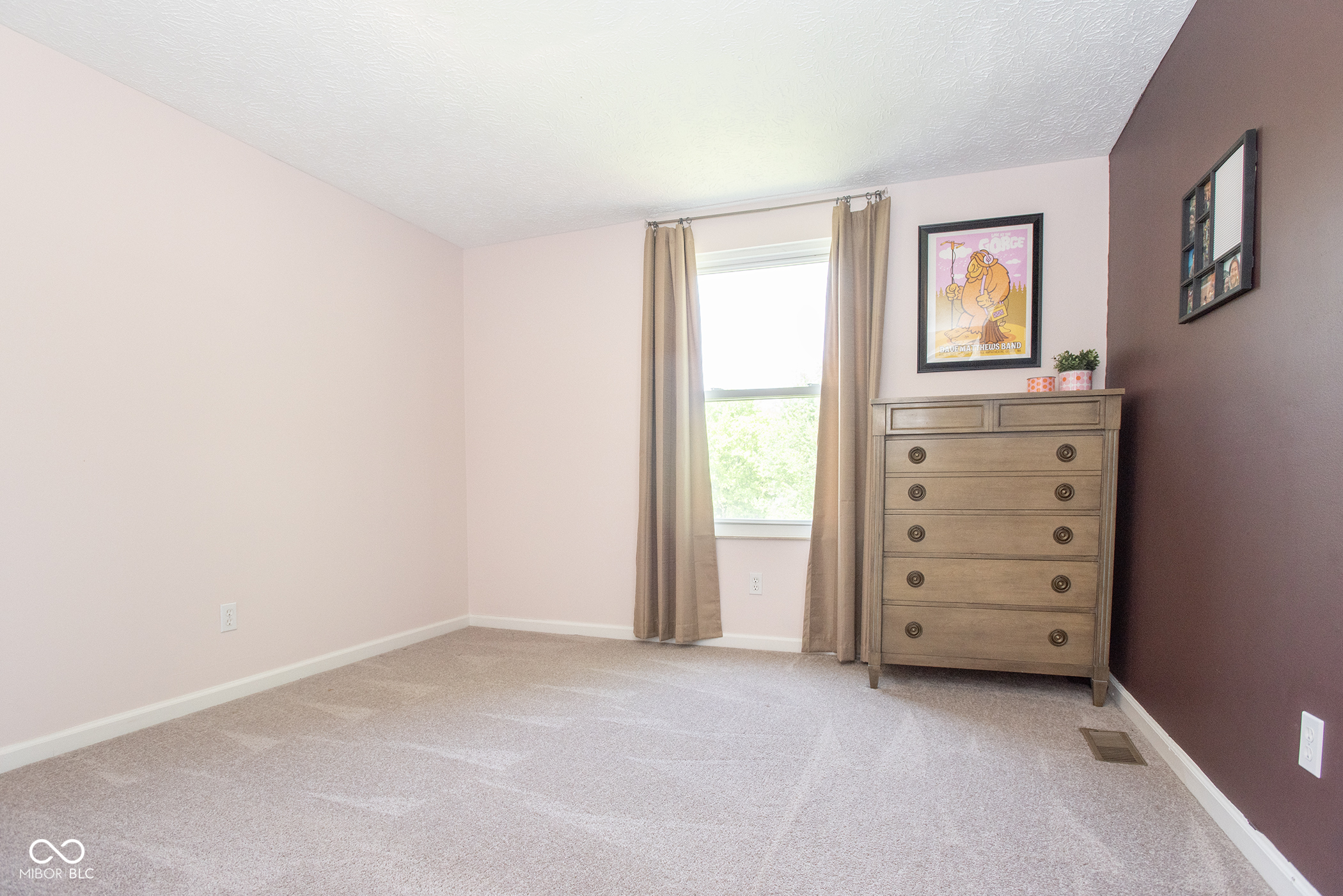 11708 Holland Drive