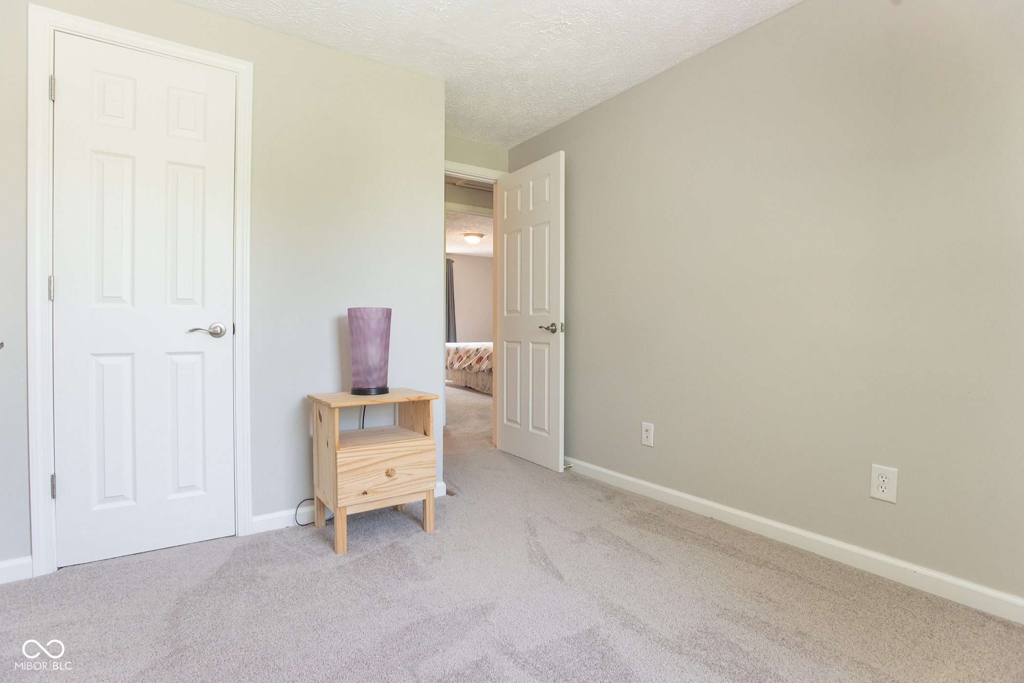 11708 Holland Drive