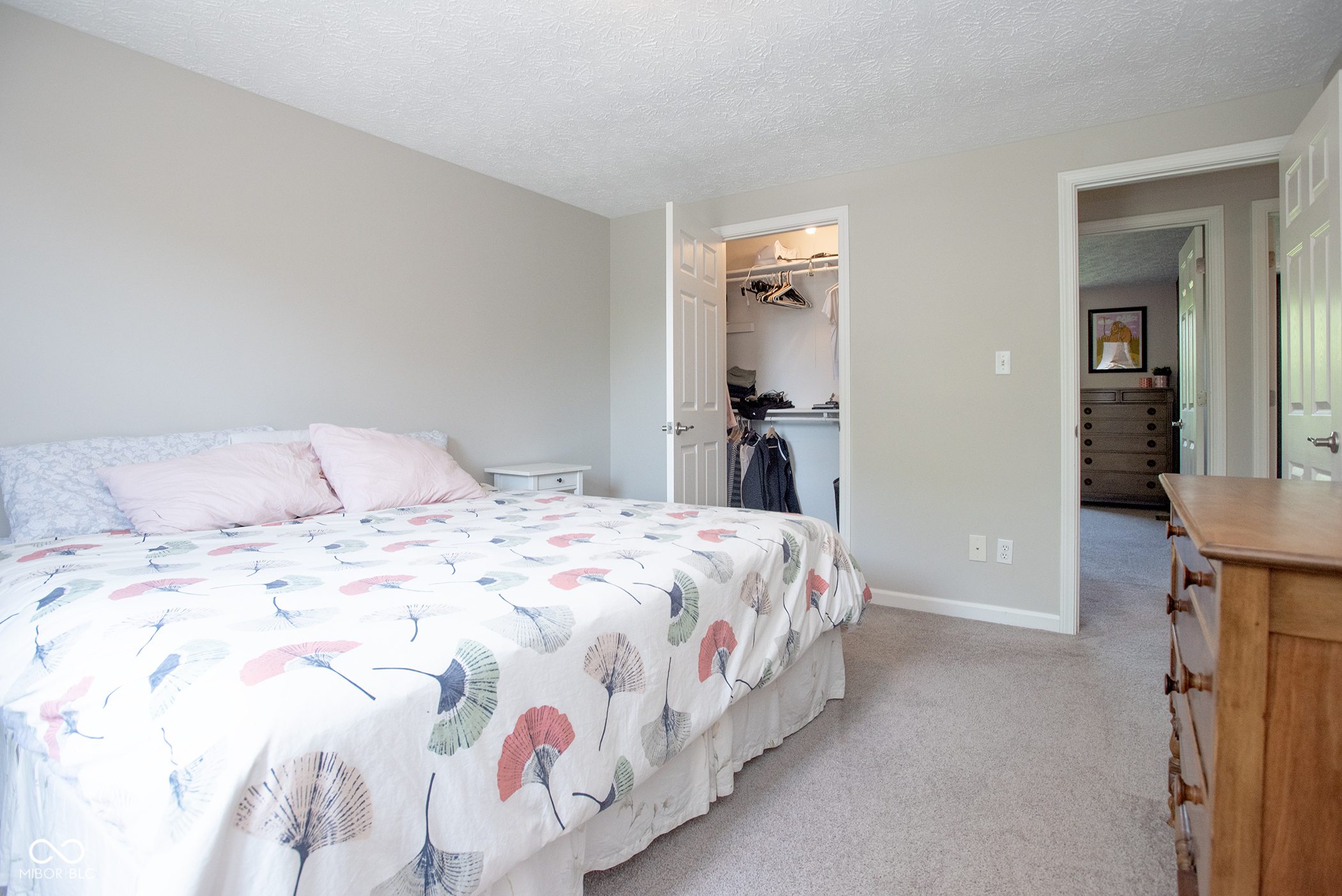11708 Holland Drive