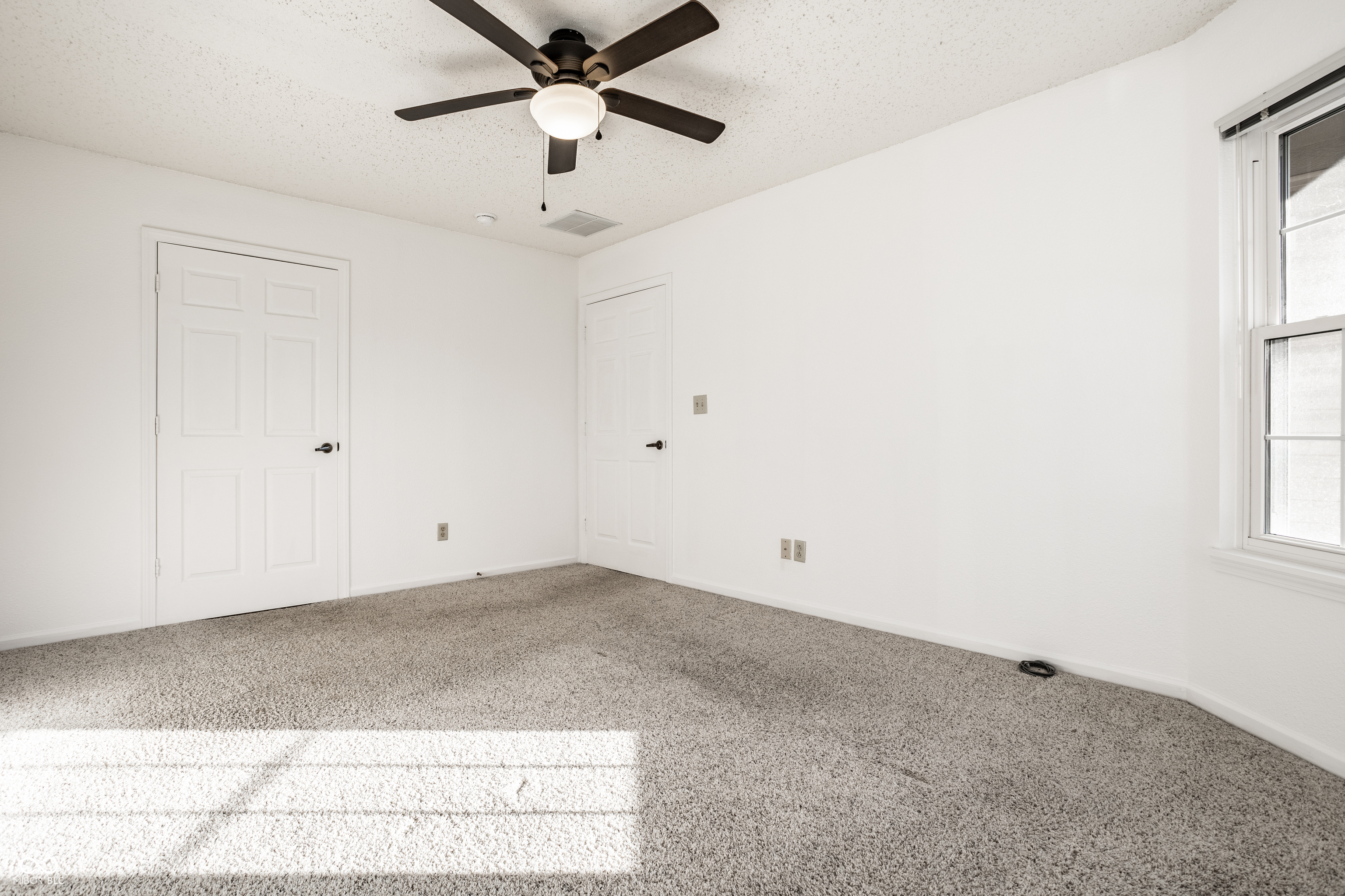 6214 Robinwood Lane